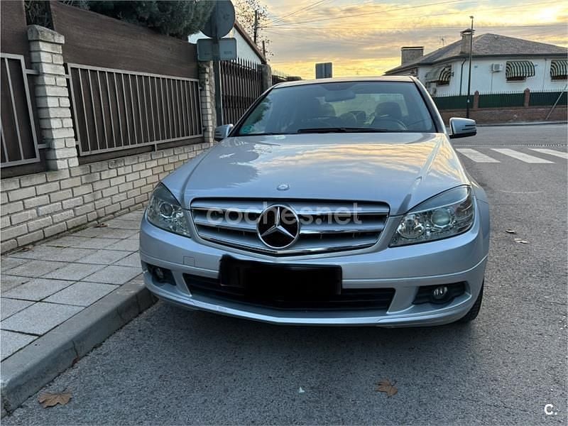 Gris / plata Usado 2010 Mercedes C180 Elegance Berlina | 8250 € (Super precio) - Imagen 1/4