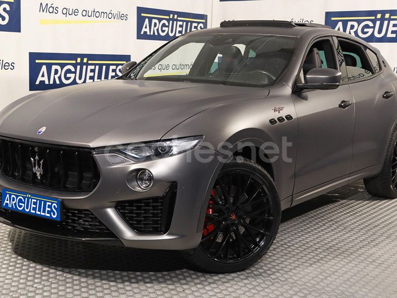 Gris / plata Usado 2018 Maserati Levante GranLusso SUV | 44.800 € (Precio justo) - Imagen 1/4