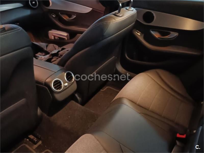 Usado Mercedes C220 170 CV (125 kW) 2018 Gris / plata Berlina