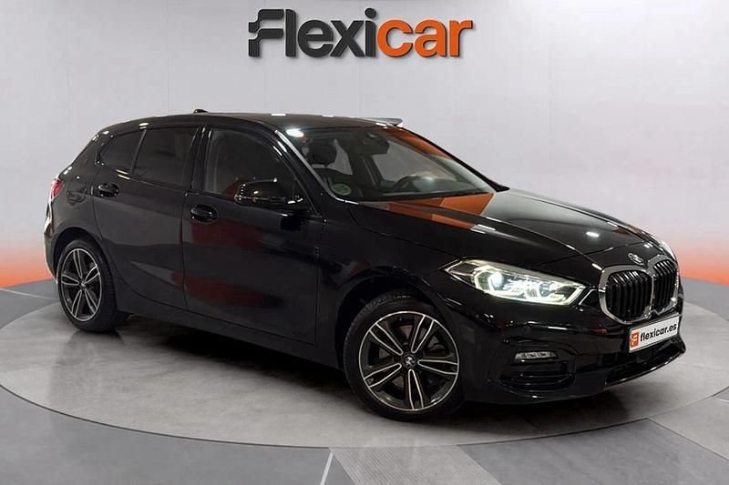 Usado BMW 118 140 CV (102 kW) 2020 Negro Utilitario