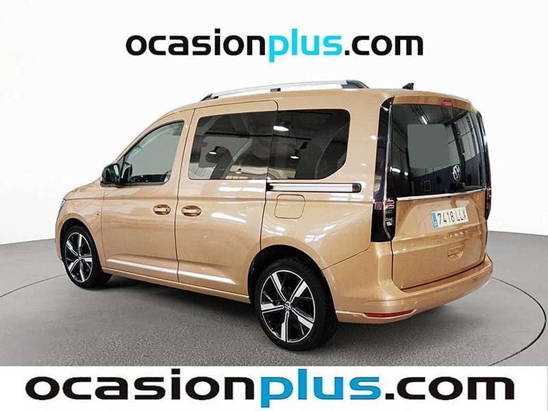 Usado VW Caddy Life 121 CV (88 kW) 2020 Marrón Monovolumen