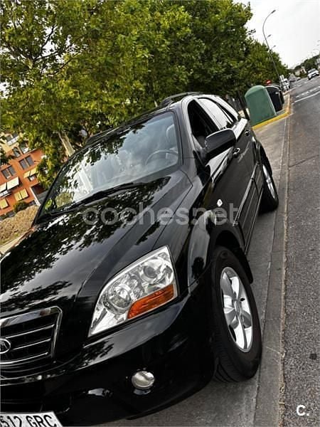 Negro Usado 2009 Kia Sorento SUV | 5000 € (Buen precio) - Imagen 1/4