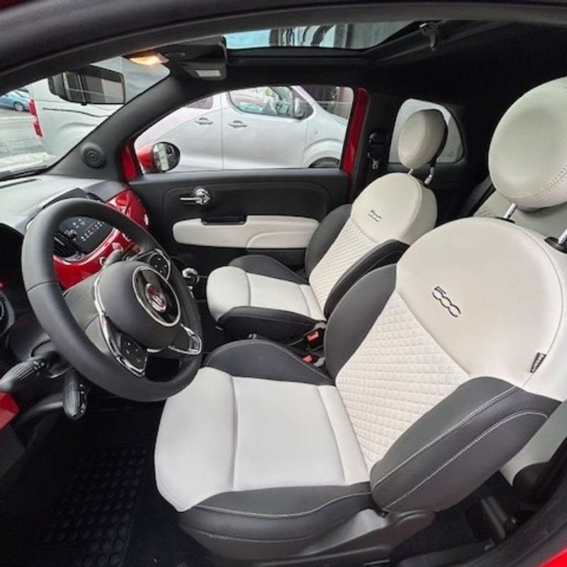 Usado Fiat 500 Dolcevita 71 CV (52 kW) 2022 Rojo Utilitario