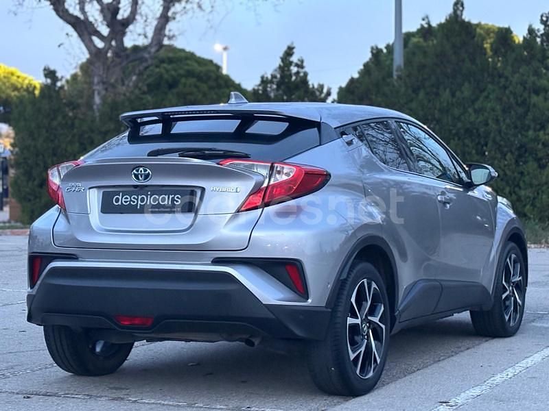 Usado Toyota C-HR Advance 122 CV (89 kW) 2019 Gris / plata SUV