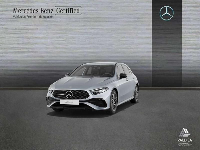Usado 2025 Mercedes A200 Berlina | 35.660 € (Precio justo) - Imagen 1/4