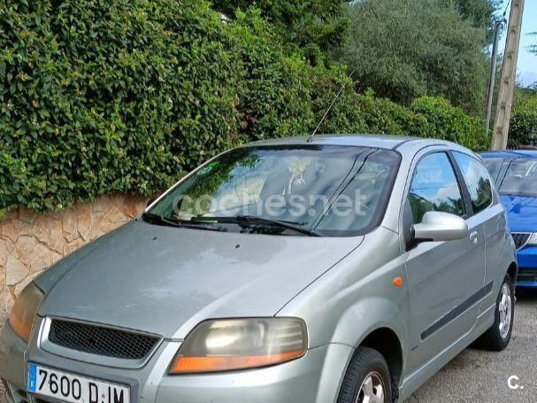 Gris / plata Usado 2005 Chevrolet Kalos Sport Berlina | 1000 € - Imagen 1/4