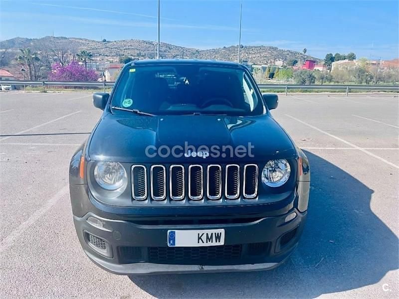 Usado Jeep Renegade Sport 120 CV (88 kW) 2019 Negro SUV