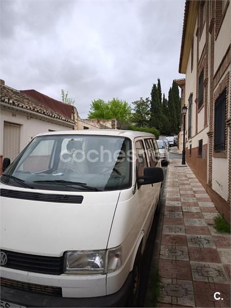 Usado VW Caravelle Trendline 84 CV (61 kW) 2007 Blanco Monovolumen