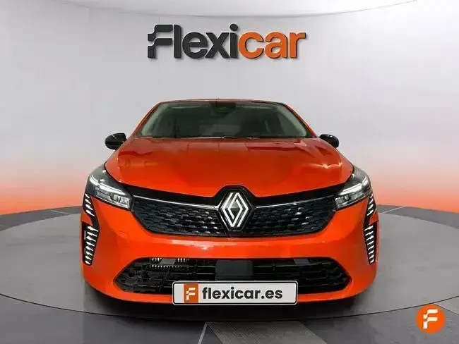 Usado Renault Clio V Techno 91 CV (66 kW) 2025 Naranja