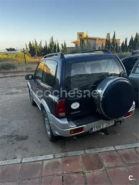 Usado Suzuki Grand Vitara 128 CV (94 kW) 2004 Azul SUV