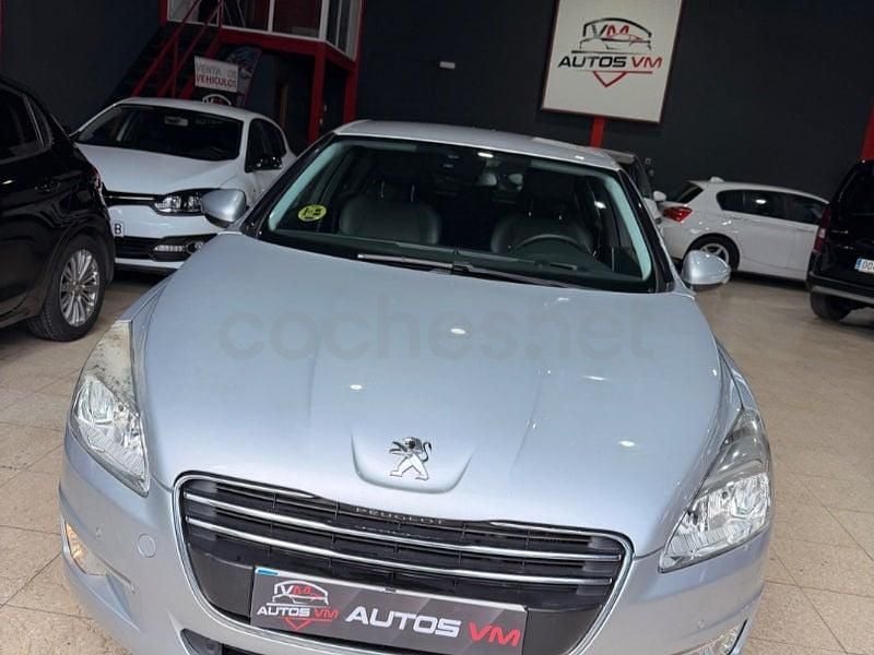 Usado Peugeot 508 Allure 150 CV (110 kW) 2016 Gris / plata Berlina
