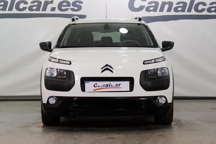 Usado Citroën C4 Cactus Shine 92 CV (67 kW) 2014 Blanco Utilitario