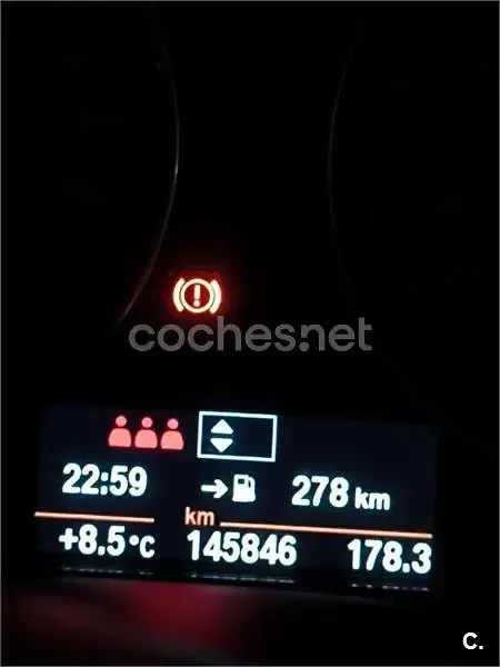 Usado BMW 116 M Sport 136 CV (100 kW) 2014 Gris / plata Utilitario
