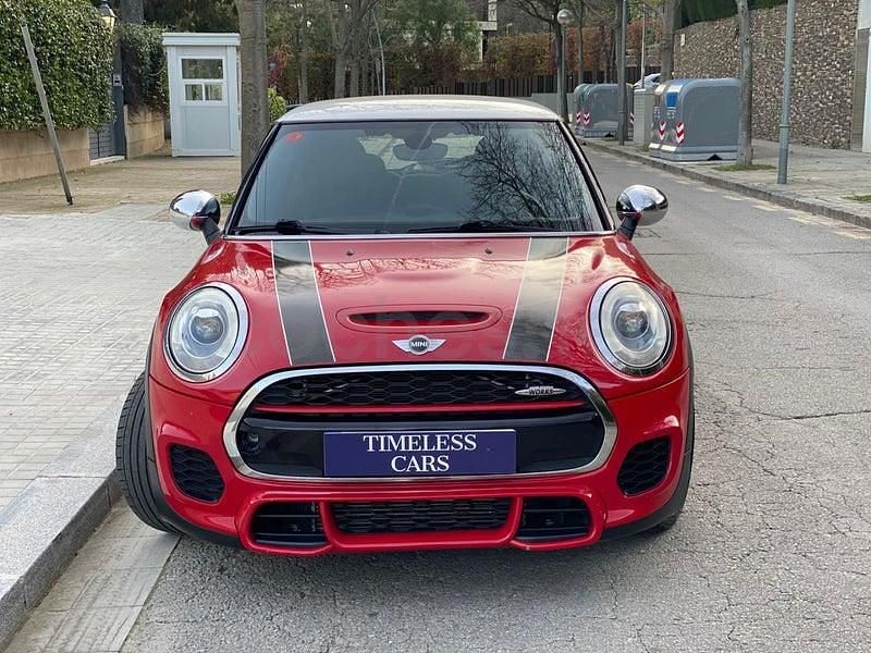 Usado Mini John Cooper Works 231 CV (169 kW) 2017 Rojo Utilitario