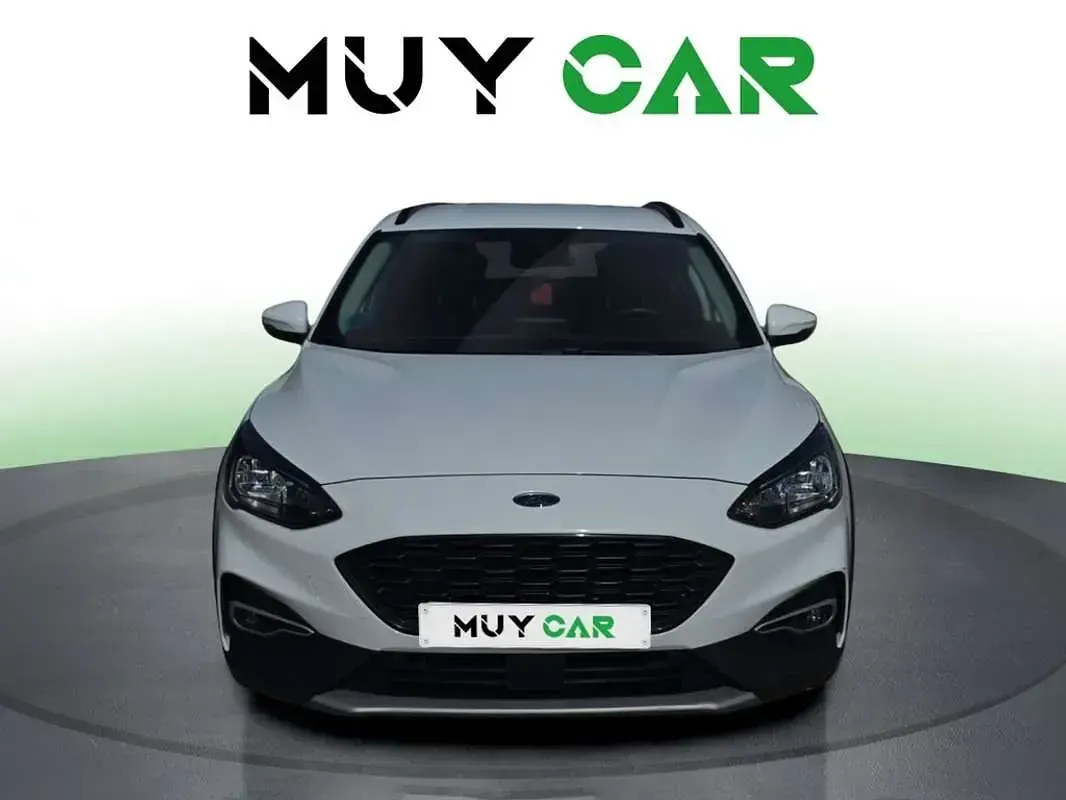 Usado Ford Focus Active 125 CV (91 kW) 2022 Blanco Utilitario