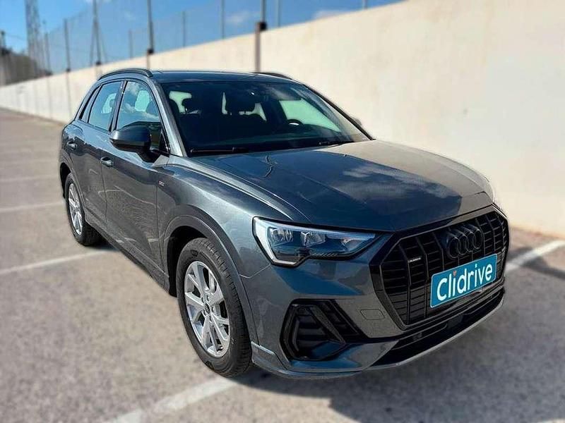 Usado Audi Q3 Premium 150 CV (110 kW) 2022 Gris SUV