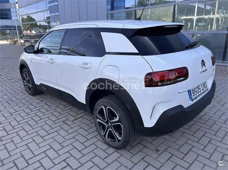 Usado Citroën C4 Cactus 102 CV (75 kW) 2021 Blanco Utilitario