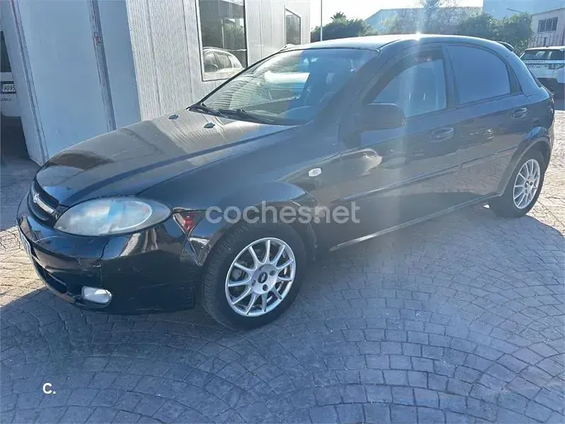 Usado Chevrolet Lacetti CDX 109 CV (80 kW) 2005 Negro Berlina