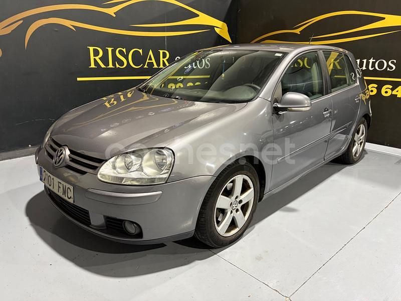 Gris / plata Usado 2007 VW Golf Highline Berlina | 4990 € (Super precio) - Imagen 1/4