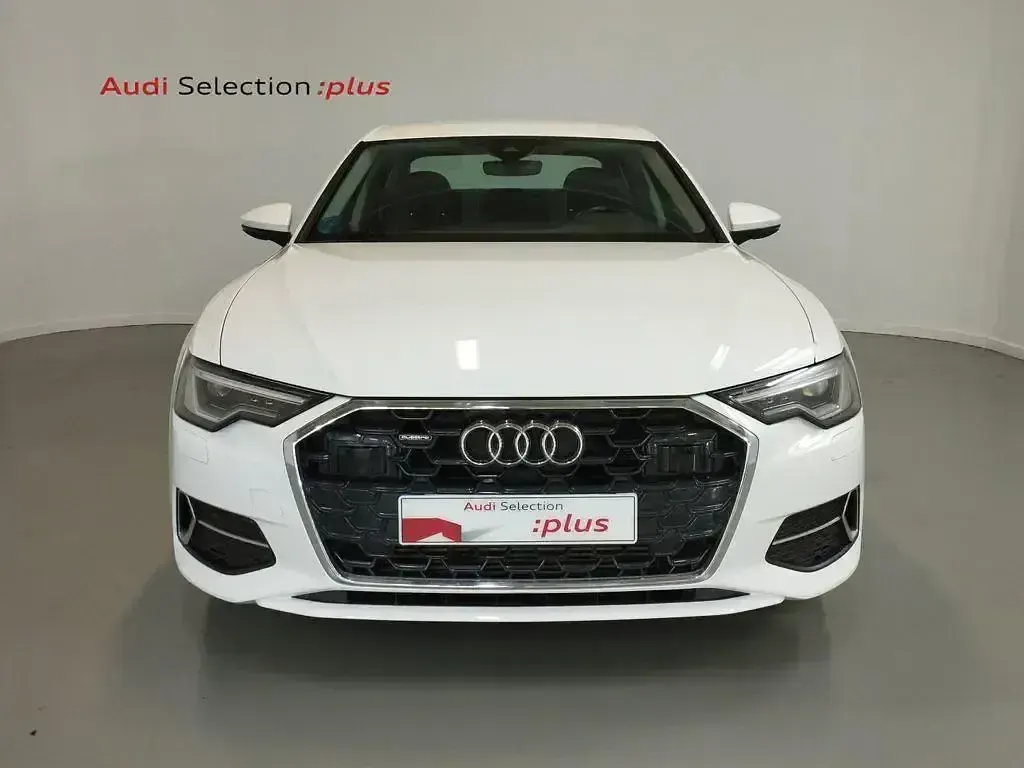 Usado Audi A6 Advanced 299 CV (219 kW) 2024 Blanco Berlina