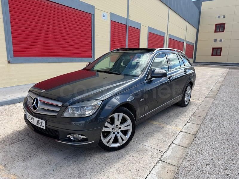 Usado Mercedes C320 Avantgarde 224 CV (164 kW) 2009 Gris / plata Familiar