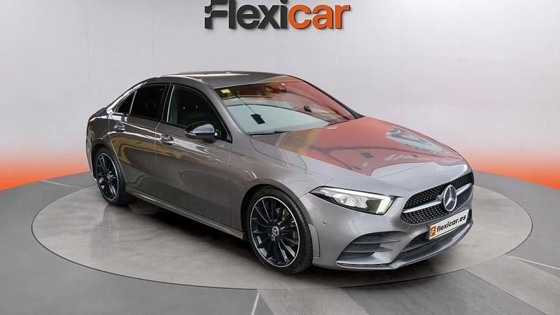 Usado Mercedes A200 150 CV (110 kW) 2020 Gris Berlina