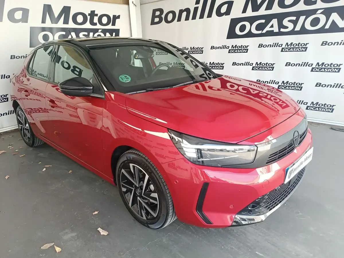 Usado Opel Corsa 100 CV (73 kW) 2024 Rojo Berlina