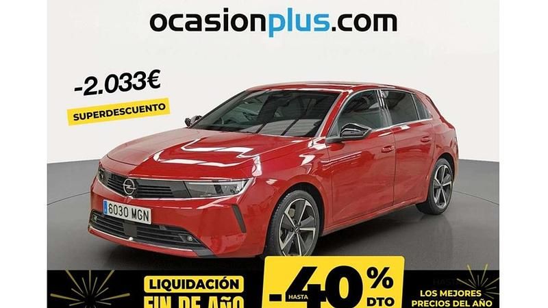 Rojo Usado 2023 Opel Astra Elegance Utilitario | 16.267 € (Buen precio) - Imagen 1/4