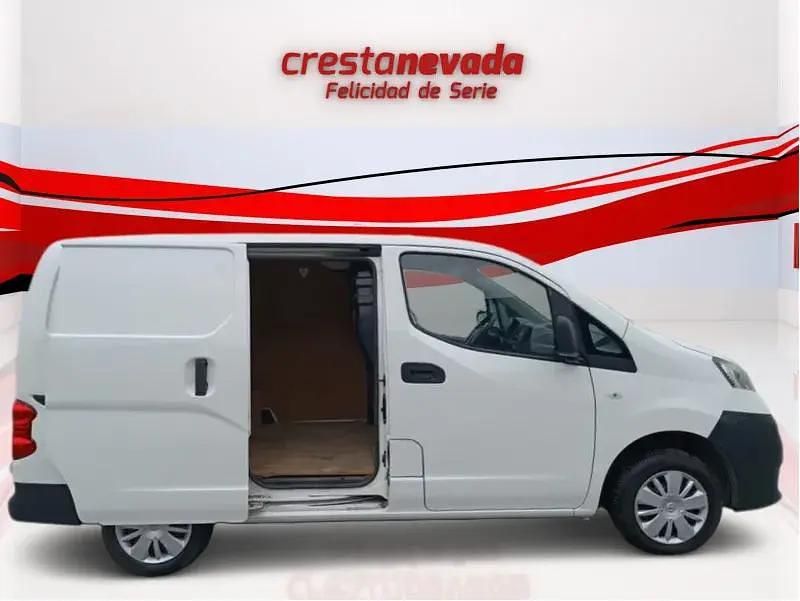 Usado Nissan NV200 90 CV (66 kW) 2020 Blanco Monovolumen
