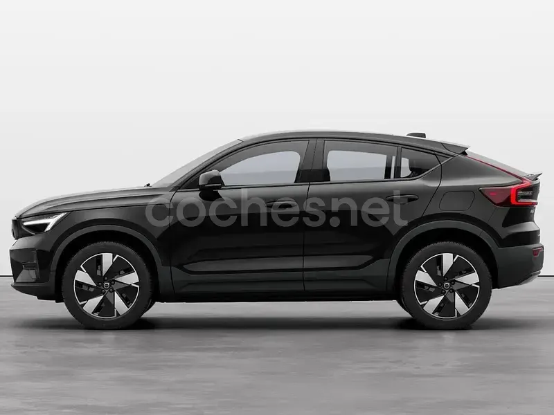 Nuevo Volvo EC40 Plus 300 kW (408 CV) 2025 Eléctrico SUV