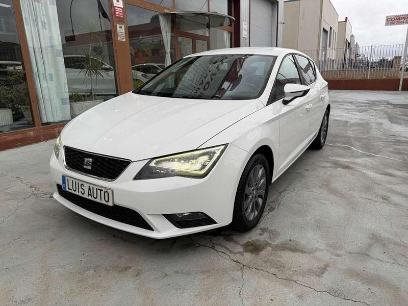 Usado Seat Leon I-Tech 110 CV (80 kW) 2015 Blanco Utilitario