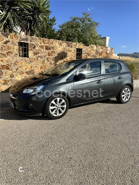 Usado Opel Corsa Selective 90 CV (66 kW) 2018 Gris / plata Berlina