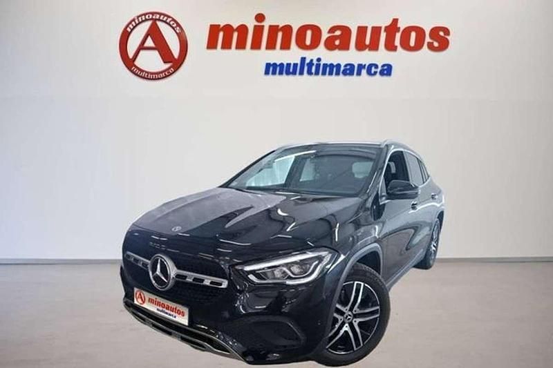 Usado Mercedes GLA250 Business 218 CV (160 kW) 2022 Negro SUV