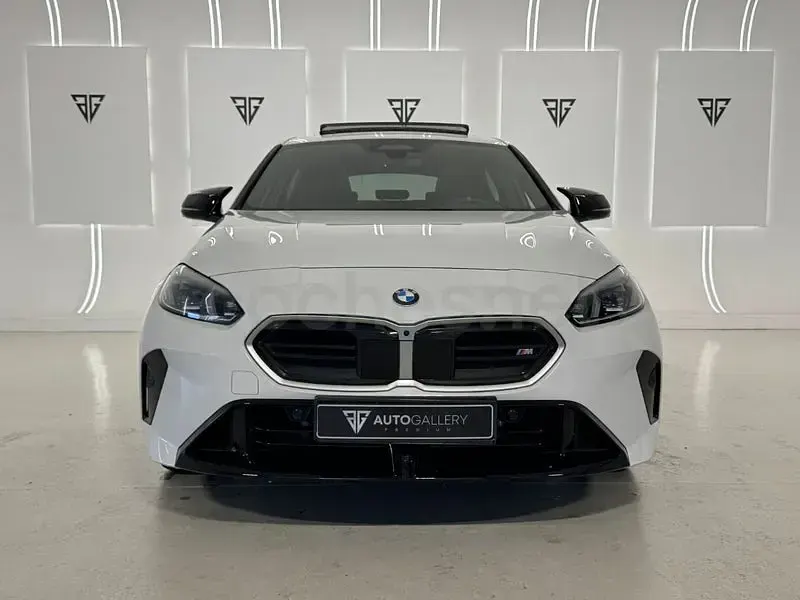 Usado BMW M135 M Sport 300 CV (220 kW) 2025 Blanco Utilitario