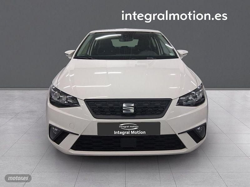 Usado Seat Ibiza Reference 80 CV (58 kW) 2023 Blanco Berlina