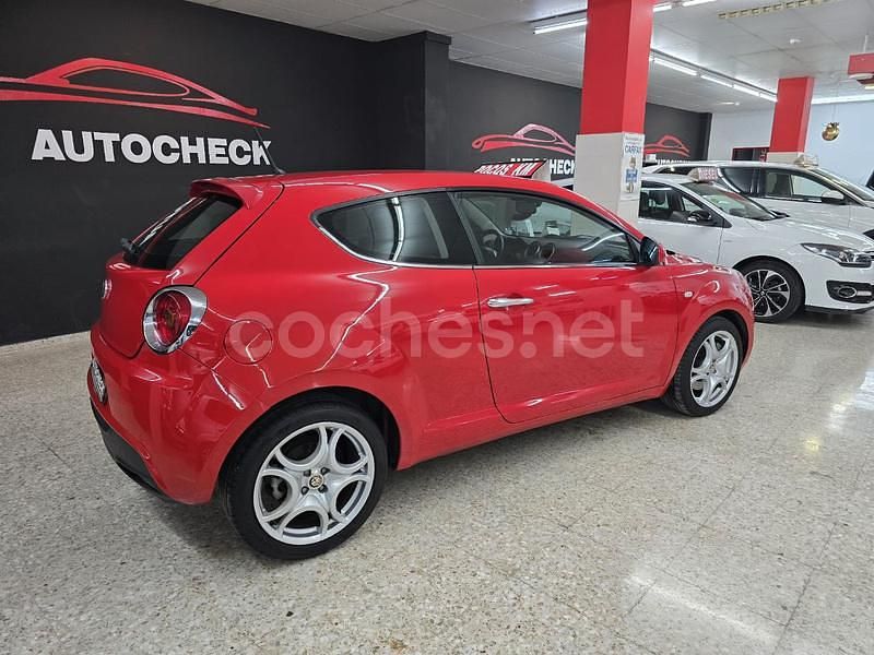 Usado Alfa Romeo MiTo Distinctive 155 CV (114 kW) 2009 Rojo Utilitario