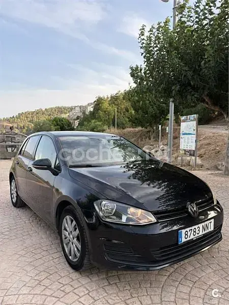 Usado VW Golf VII Edition 105 CV (77 kW) 2015 Negro Berlina