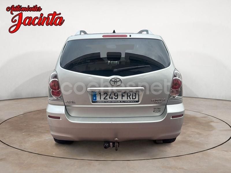 Usado Toyota Corolla Verso Sport 177 CV (130 kW) 2007 Gris / plata Monovolumen