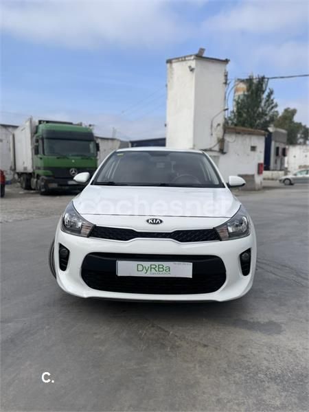 Blanco Usado 2018 Kia Rio Berlina | 11.599 € (Precio justo) - Imagen 1/1