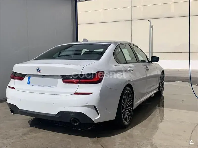 Occasion BMW 320 M Sport 184 PK (135 kW) 2022 Wit Sedan