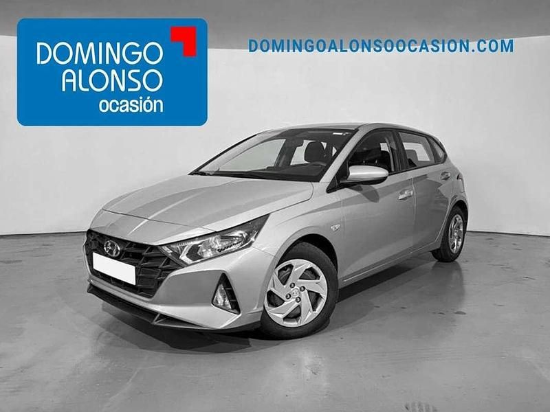 Plateado Usado 2022 Hyundai i20 Berlina | 12.190 € (Buen precio) - Imagen 1/3