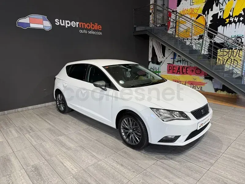 Usado Seat Leon Style 115 CV (84 kW) 2017 Blanco Berlina