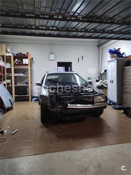 Usado Skoda Octavia Elegance 110 CV (80 kW) 2001 Gris / plata Familiar