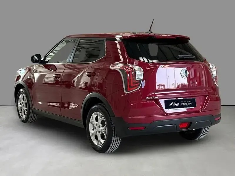 Usado SsangYong Tivoli 128 CV (94 kW) 2022 Blanco SUV