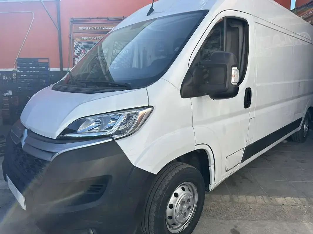 Usado Citroën Jumper 140 CV (102 kW) 2021 Monovolumen