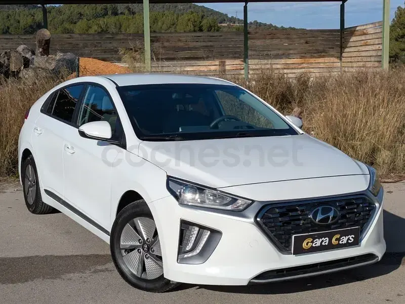 Usado Hyundai Ioniq 141 CV (103 kW) 2022 Blanco Utilitario