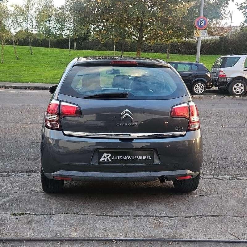 Usado Citroën C3 68 CV (50 kW) 2014 Gris Utilitario
