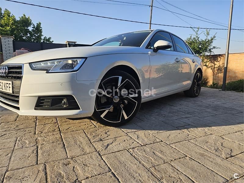 Usado Audi A4 Advanced 190 CV (139 kW) 2017 Blanco Berlina