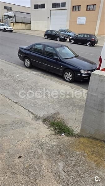 Usado Peugeot 406 110 CV (80 kW) 1999 Azul Berlina