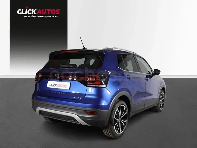 Usado VW T-Cross Sportline 110 CV (80 kW) 2023 Azul SUV